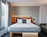 Room image #2 at Moxy Paris Bastille